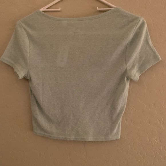 green cop top - Picture 2 of 2